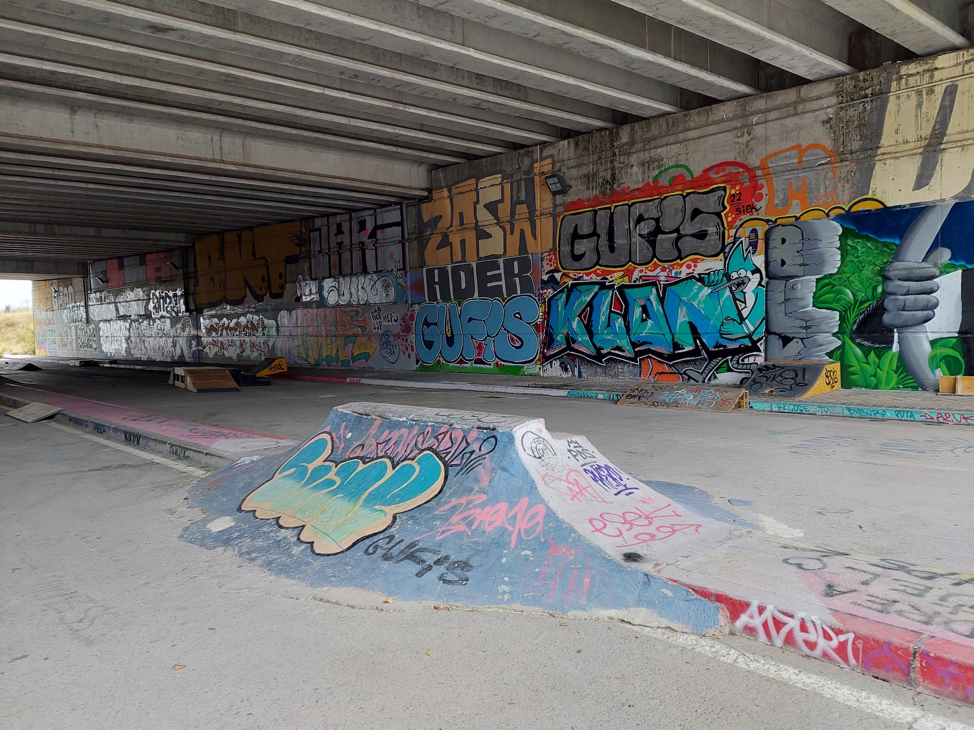 El Túnel DIY skatepark